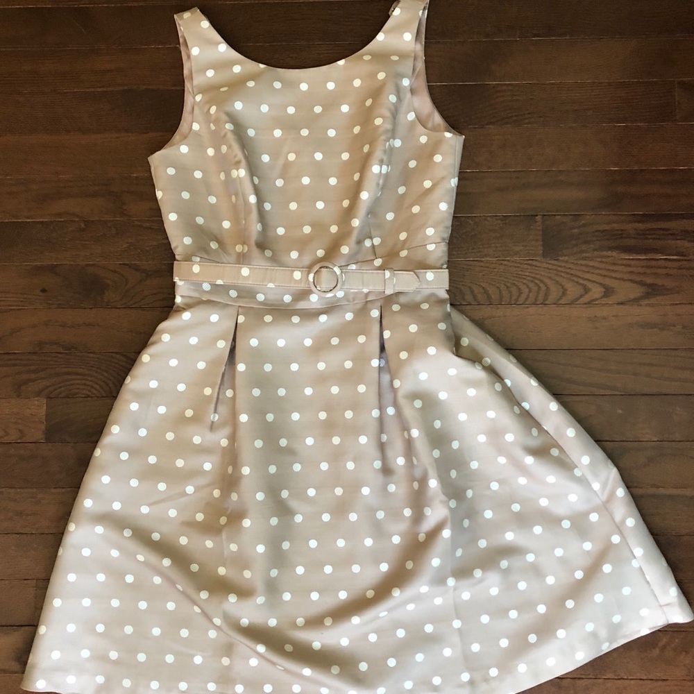 White House Black Market Beige&Whit PolkaDot Dress